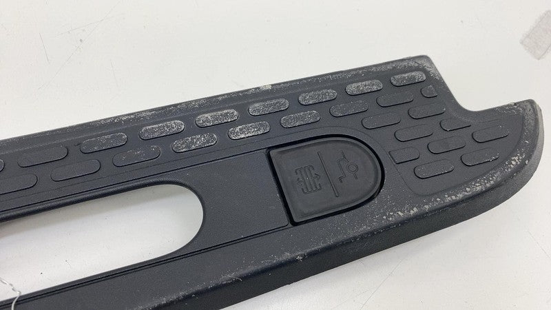 PT00000355-H ⭕ 22-24 Rivian R1T Left Trunk Cargo Pick Up Box Upper Molding Panel PT00030675E