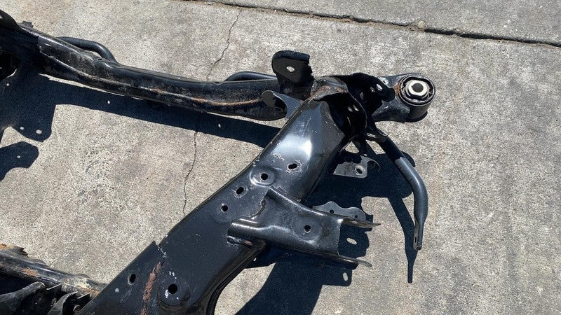 118848500A ⭕ 2017-2025 Tesla Model 3 M3 Rear Subframe Cradle Crossmember w/ Stabilizer Bar
