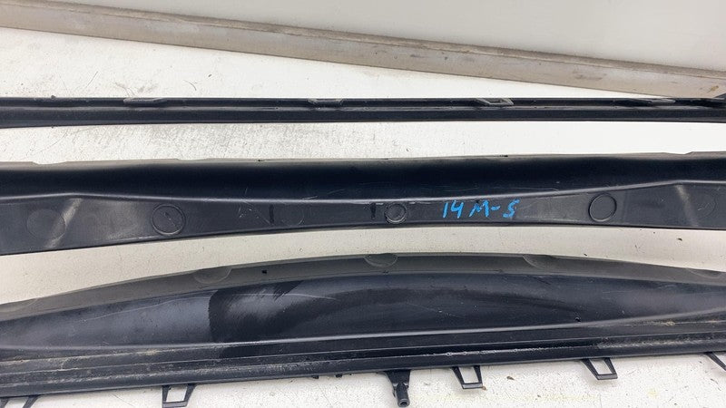 ⭕ 2012-2015 Tesla Model S Front Bumper Air Duct Guide Lower Intake 600