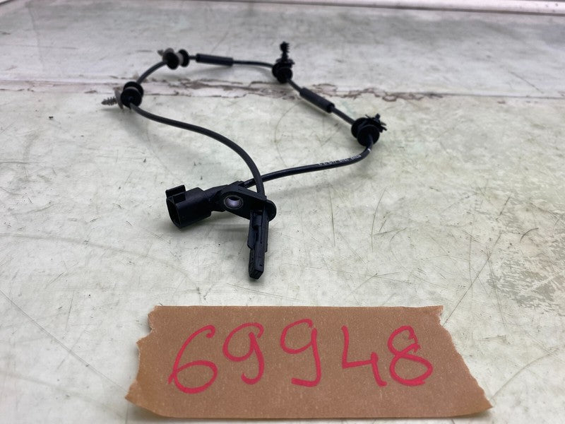 104476100F ⭕17-23 Model 3 Front Left or Right Anti-Lock ABS Wheel Speed Sensor 1044761-00-F