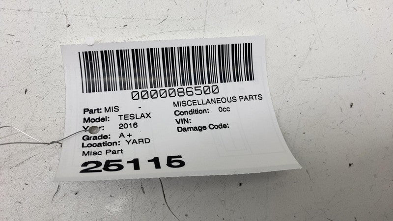 103599300C ⭕ 16-20 Model X Rear Lower Liftgate Trunk Sill Molding Panel Trim 1035993-00-C