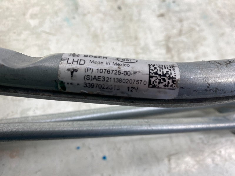 107672500F ⭕ 2019-2023 Tesla Model 3 M3 Front Windshield Wiper Linkage & Motor 1076725-00-F