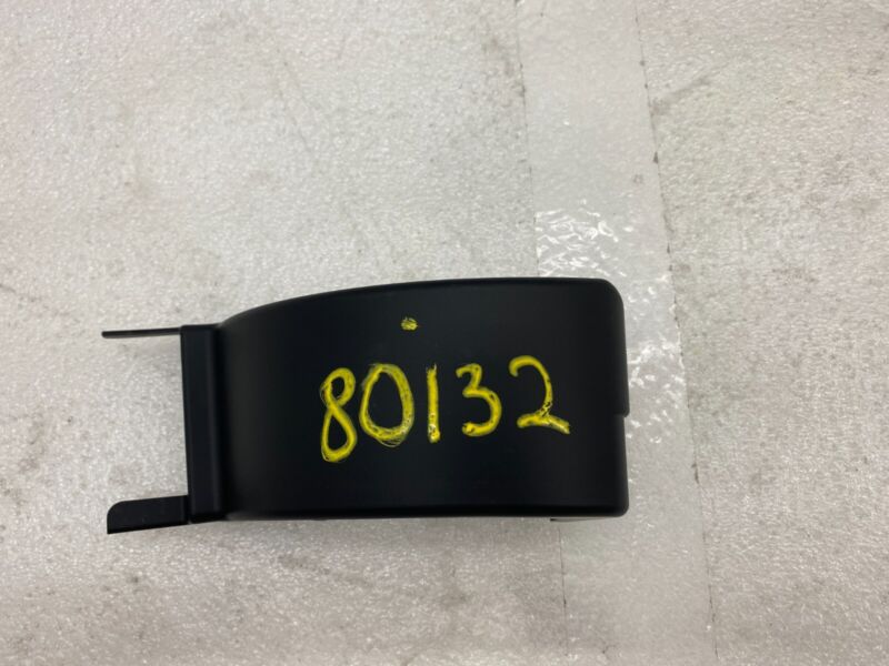 104707400G ⭕16-23 Model X Front Left / Rear Right Falcon Door Hinge Cover Trim 1047074-00-G