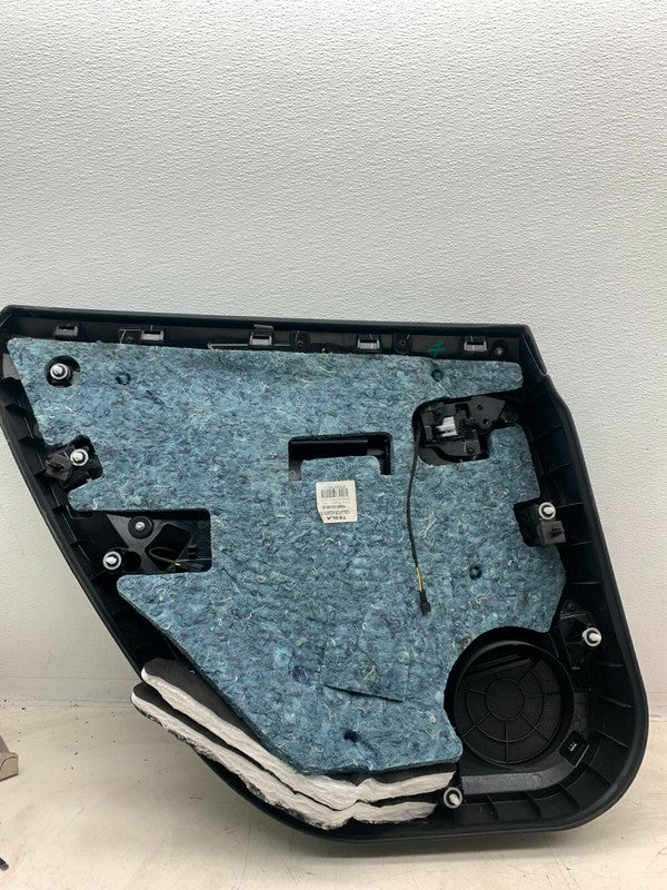 1008133-00-D ⭕ 12-21 Tesla Model S MS Rear Passenger Side Interior Door Panel Trim Card Right