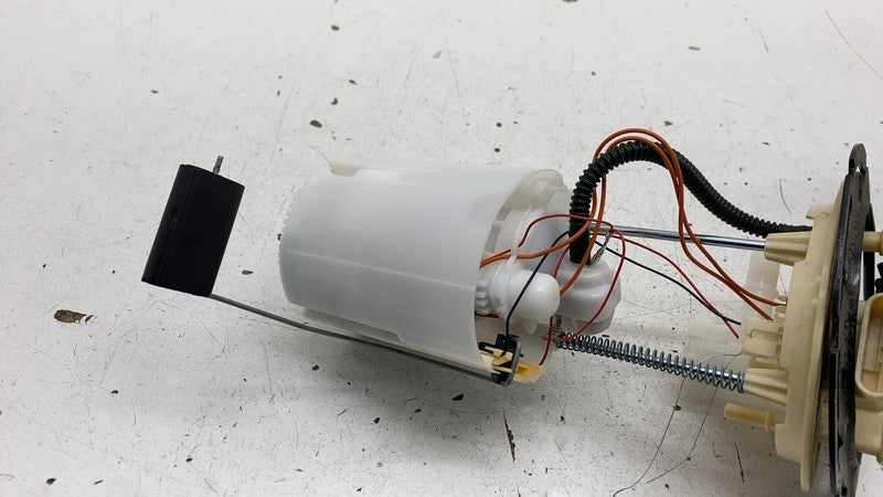 ⭕ 2017-2025 Chrysler Pacifica Fuel Gas Pump Level Sending Module Unit 