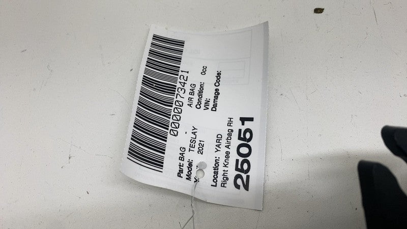 107782600D ⭕ 2017-2023 Tesla Model 3 Y Right Lower Knee Safety Airbag Module 1077826-00-D
