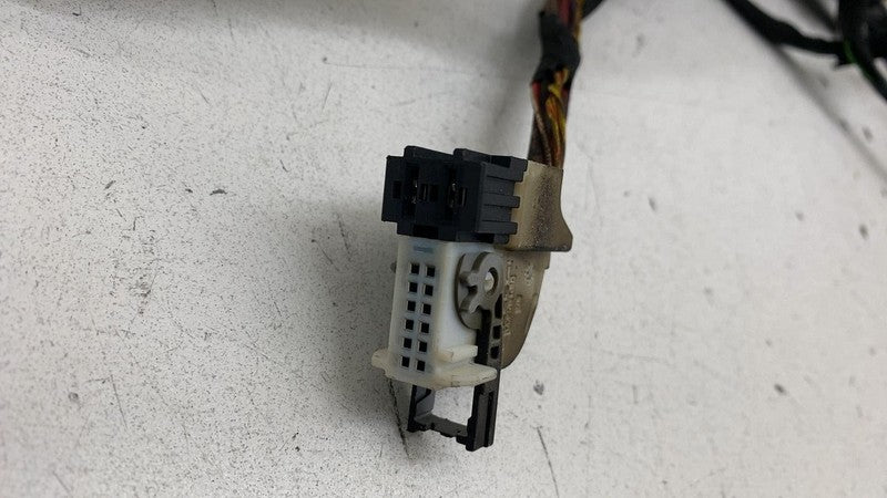 2018 2019 2020 BMW 530e Front Bumper Wiring Harness Cable Wire Assembl