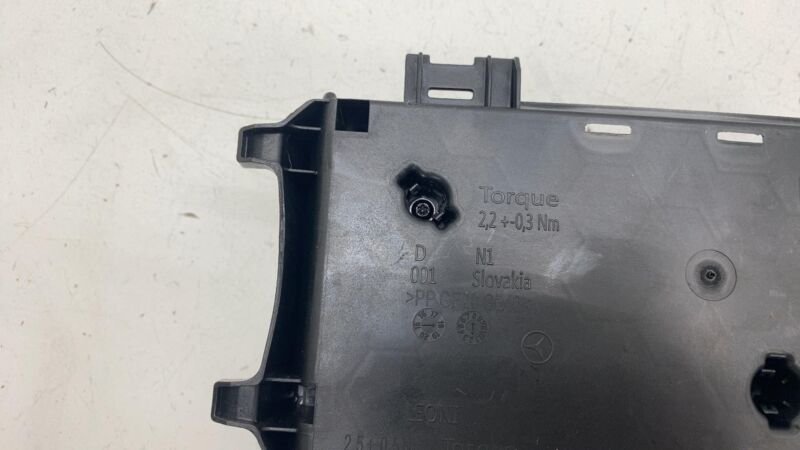 ⭕ 2015-2020 Mercedes-Benz C300 W205 Rear Trunk Fuse Box Relay Module Unit OEM