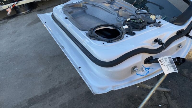 2013-2018 Ford C-Max Front Driver Side Door w/ Glass Assembly Left White YZ
