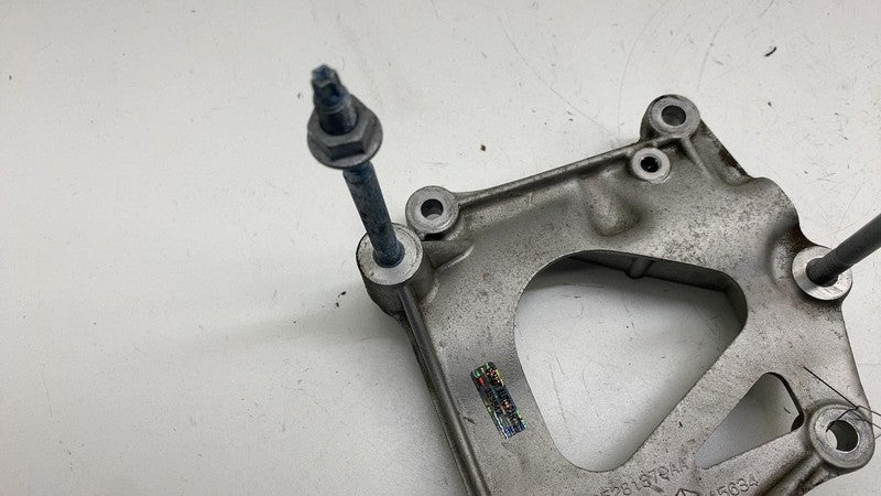 05281379AA ⭕ 17-24 Chrysler Pacifica Air Conditioning Compressor Mount Bracket 05281379AA