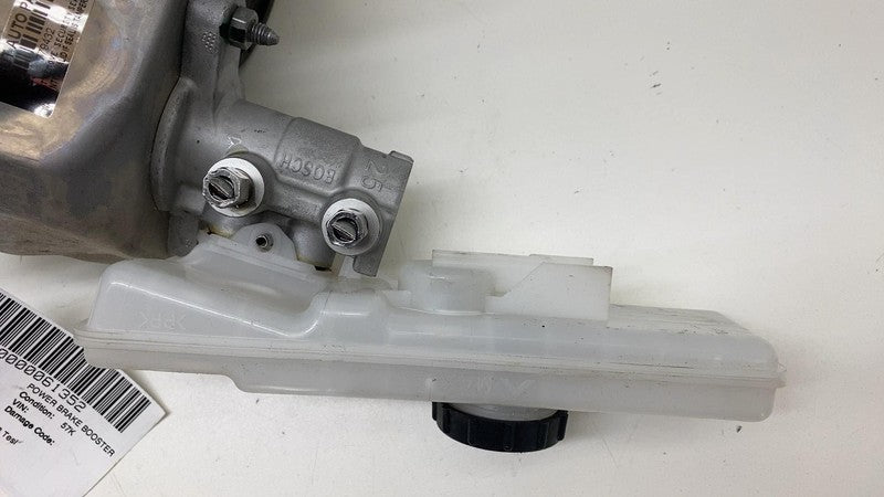⭕ 2017-2023 Model 3 Power Brake Booster Master Cylinder & Reservoir 10
