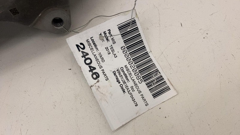 104462200D ⭕ 2017-2023 Tesla Model 3 Front Passenger Side Brake Caliper Right 1044622-00-D