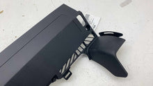 ⭕ 20-24 Model Y Front Driver Lower Knee Safety Airbag Module Left 1077825-00-D