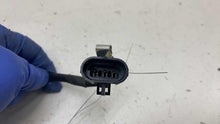 ⭕ 16-20 Model X Front Passenger Side 1st Row Seatbelt Buckle Right 1005991-05-I