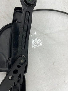 ⭕ 16-20 Model X Front Passenger Windshield Wiper Arm & Blade Right 1046670-00-B
