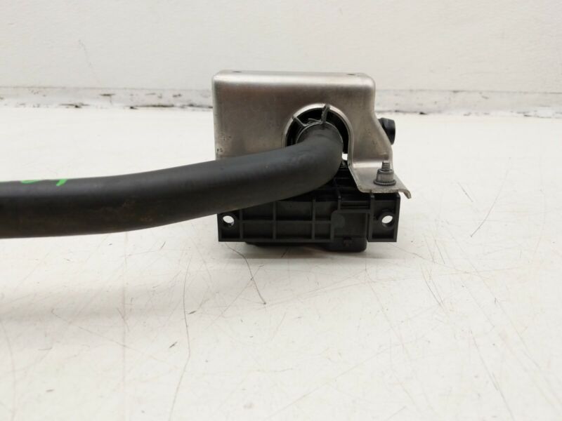 6007370 00 B 2012-2020 Tesla Model S MS 4-Way Coolant Pump Valve Actuator with Pipe & Bracket