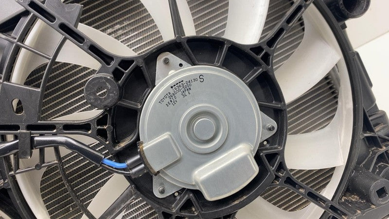 1636324140 ⭕2023 2024 Toyota Prius Front Main Radiator Condenser Cooling Fan Motor & Shroud