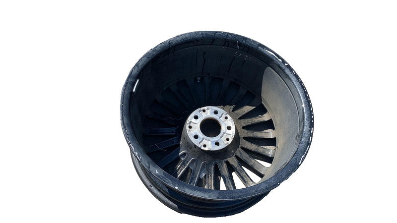 Wheel MERCEDES C-CLASS 19 wheel details poorly photograph