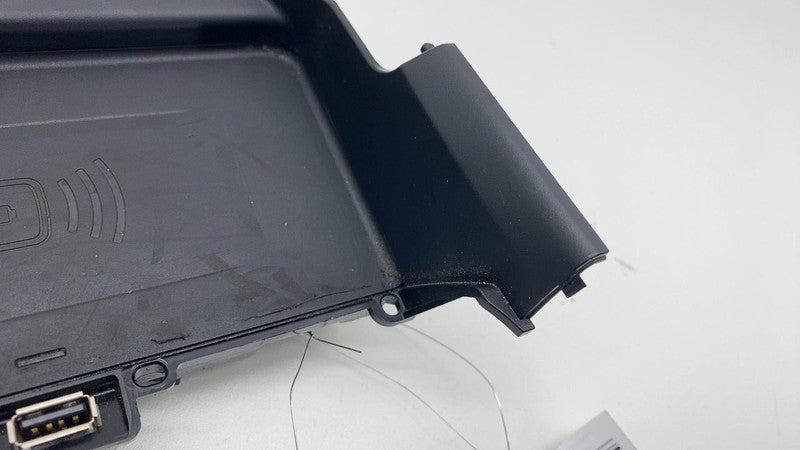 2018-2023 BMW 530e G30 Front Center Console Wireless Device Battery Ch