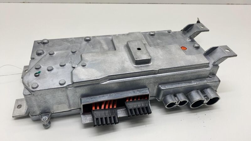 1021154 02 2012-2015 Tesla Model S MS 1-Phase High Voltage Junction Box Dual Motor Assembly