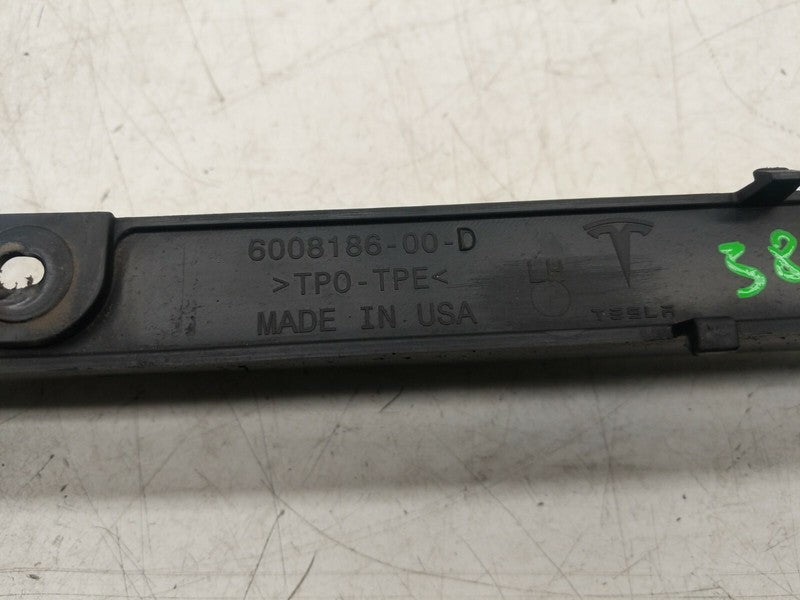 6008186-00-D ⭕12-15 Model S Rear Undertray Aero Shield Inner Strake Molding Left 6008186-00-D