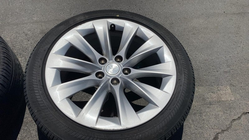 ⭕ 2016-2020 Model S PAIR of Wheel Rim 19" inch 19x8.0+40MM w/ Tire 105