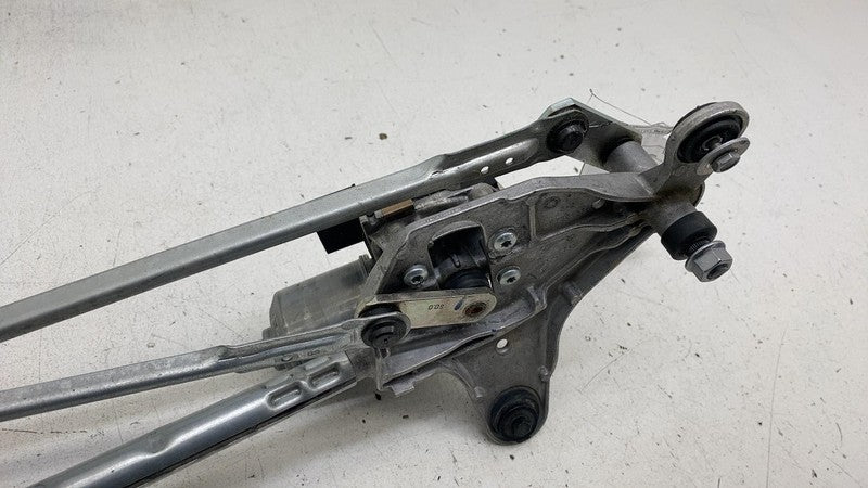 187849300A 2024-2025 Tesla Model 3 Front Windshield Wiper Motor Linkage Module 1878493-00-A