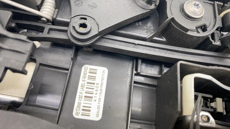 A 223 003 08 99 ⭕ 2022 Mercedes-Benz EQS 450+ V297 Front Right Exterior Door Handle Outer White