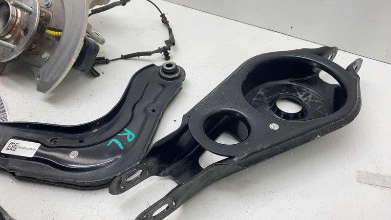 68445336AA ⭕ 17-25 Chrysler Pacifica Rear Left Spindle Knuckle + Strut + Control Arm Links