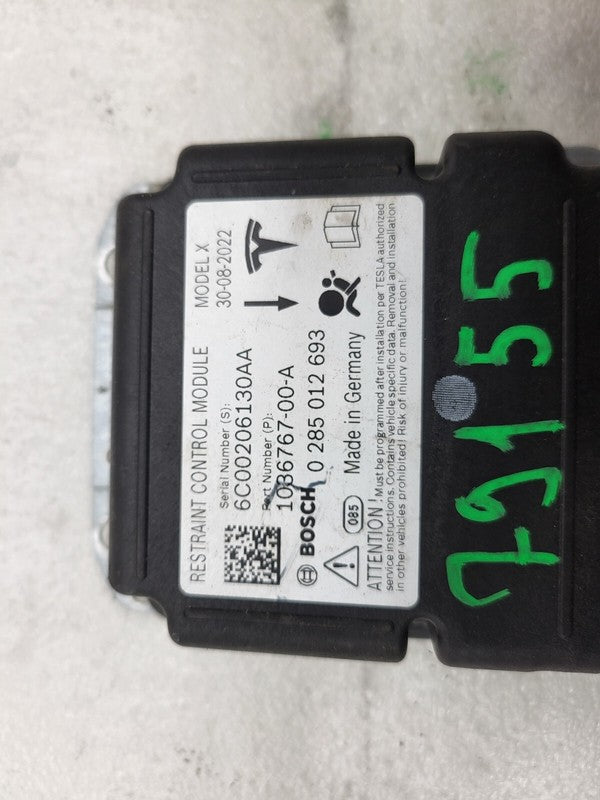 103676700A 16-20 Model X Safety Restraint Control Module Computer (Crash Data) 1036767-00-A