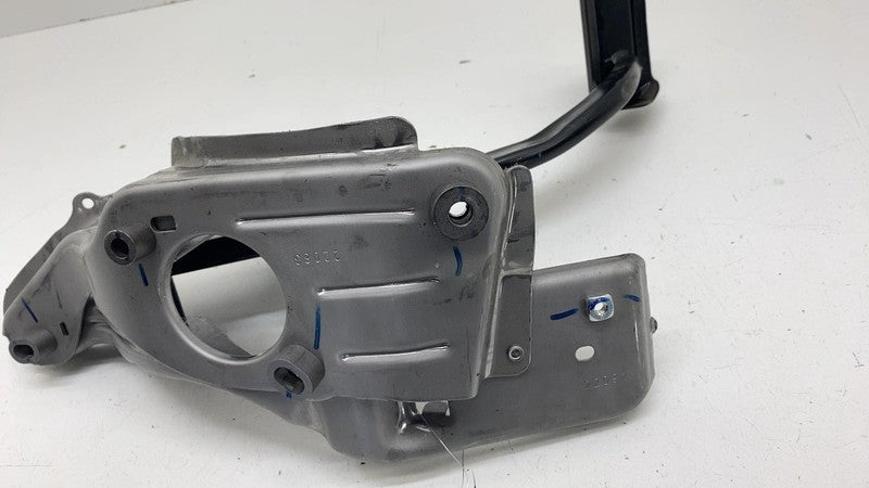 32264200 ⭕ 2021 2022 2023 Polestar 2 Front Brake Stop Pedal w/ Bracket & Sensor 32264200