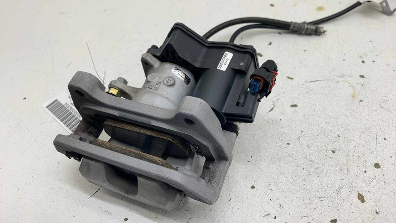 ⭕ 17-25 Tesla Model 3 Rear Left Brake Caliper w/ Brake Hose Line LH 10