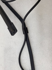 ⭕ 2020-2023 Tesla Model Y Front Right Windshield Wiper Arm & Blade 1490249-99-A