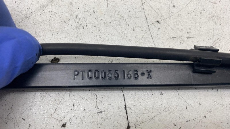 ⭕ 2022 Rivian EDV-700 Front Driver Side Windshield Wiper Arm Left OEM 