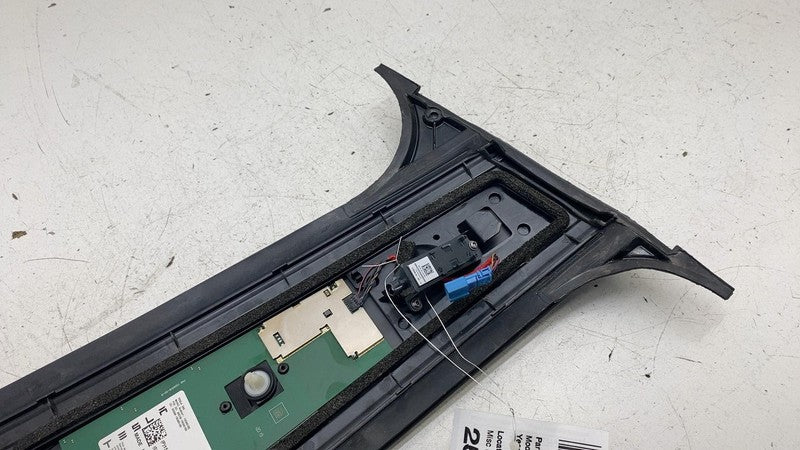 150688600E ⭕ 20-23 Model Y Right Exterior B-Pillar Applique Trim w/ Camera RH 1506886-00-E