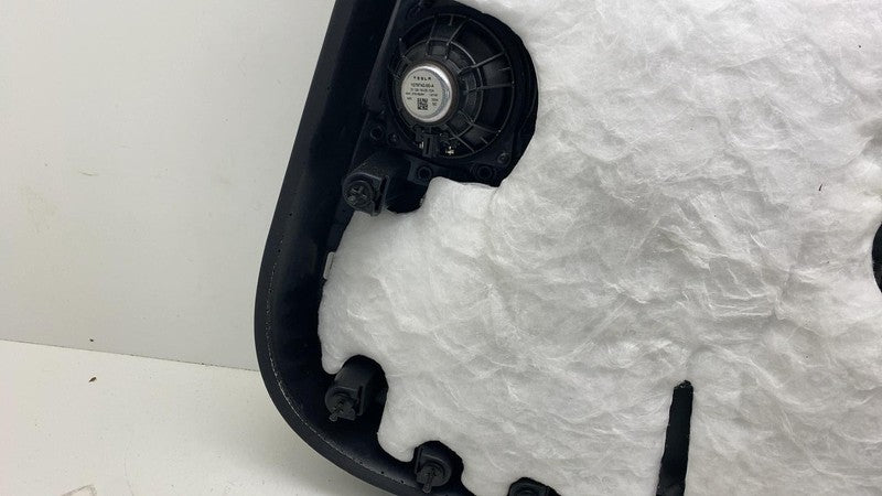 1090413-01-K ⭕ 2017-2020 Tesla Model 3 Rear Left Interior Door Panel Trim Card 1090413-01-K