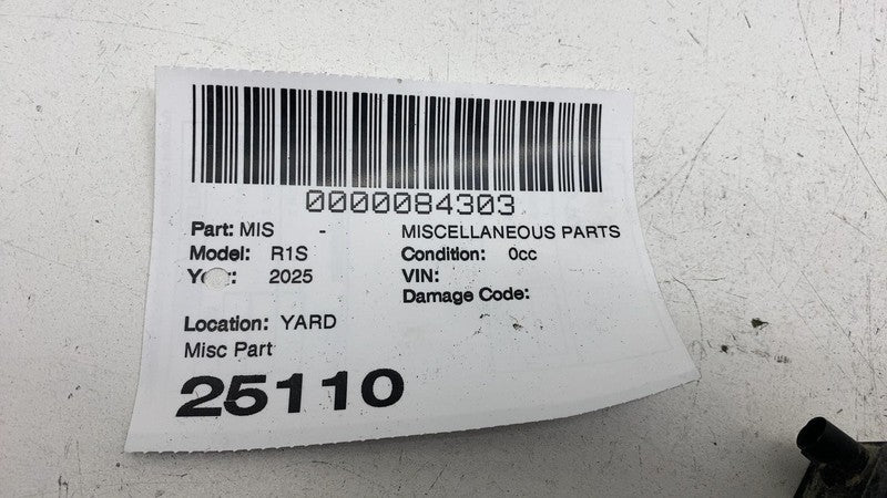 ⭕ 2022 2023 2024 2025 Rivian R1S Rear Camera & Bracket Assembly OEM PT