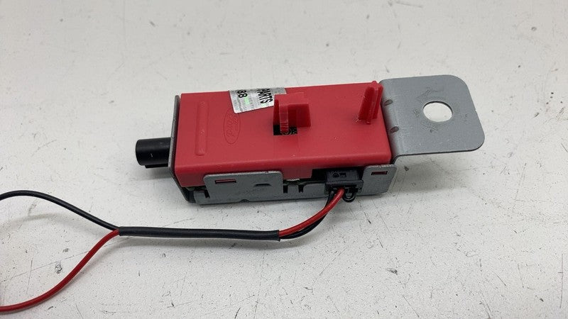 LB5T-18C847-AC ⭕2021-2024 Ford Mustang Mach-E Antenna Amplifier Isolator Booster LB5T-18C847-AC