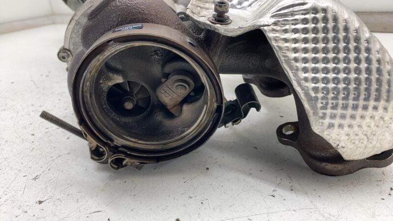 297712 ⭕17-20 Maserati Levante Left Turbocharger 3.0 Turbo Charger Manifold w/ Hose AWD