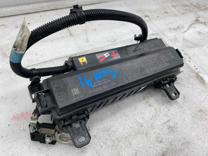 1034406 00 C ⭕16-20 Tesla Model S Front Trunk Engine Bay Under Hood Fuse Box 12V 1034406-00-C
