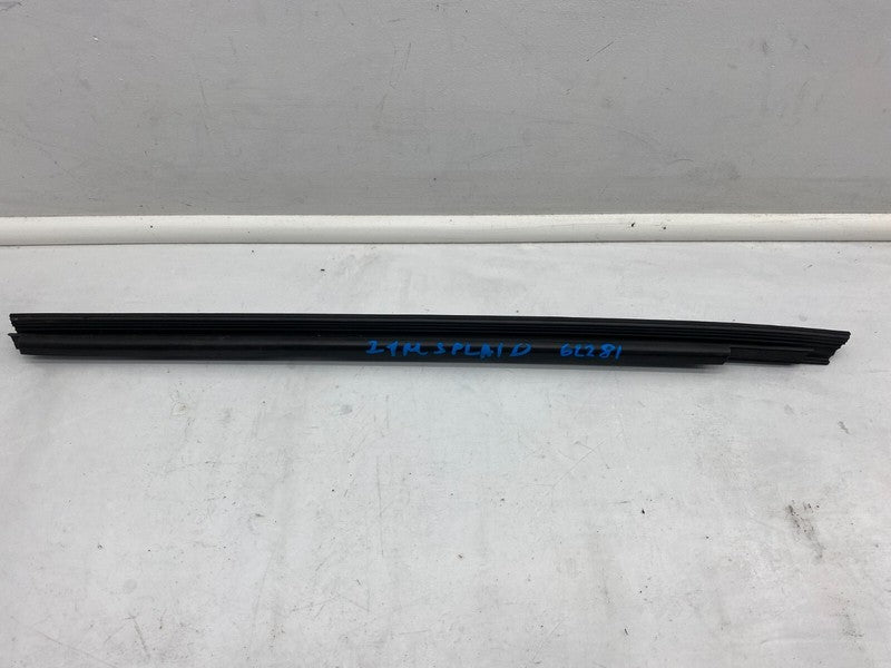 ⭕ 21-24 Model S Front Passenger Side Door Window Inner Belt Rubber Seal Right RH