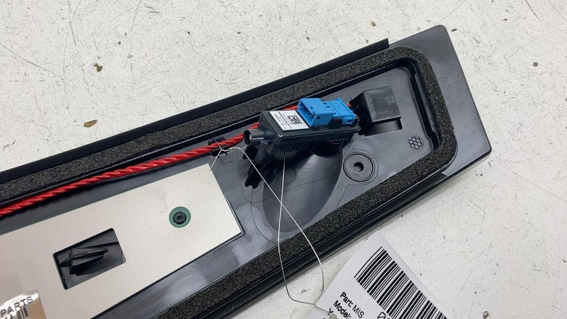 ⭕ 17-23 Model 3 Driver Side B-Pillar Applique Glass w/ Camera Left 110