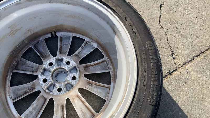 ⭕ 16-20 Model X Rear Wheel Rim 20 x 9.5J + 40MM w/ Continental Tire 10