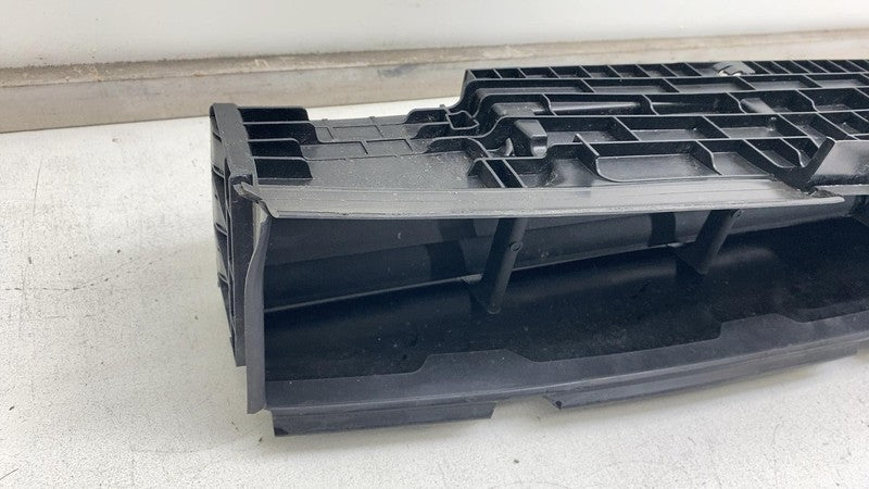 ⭕ 2024 BMW i5 G60 Front Lower Air Duct w/ Flap Control Shutter Assembl