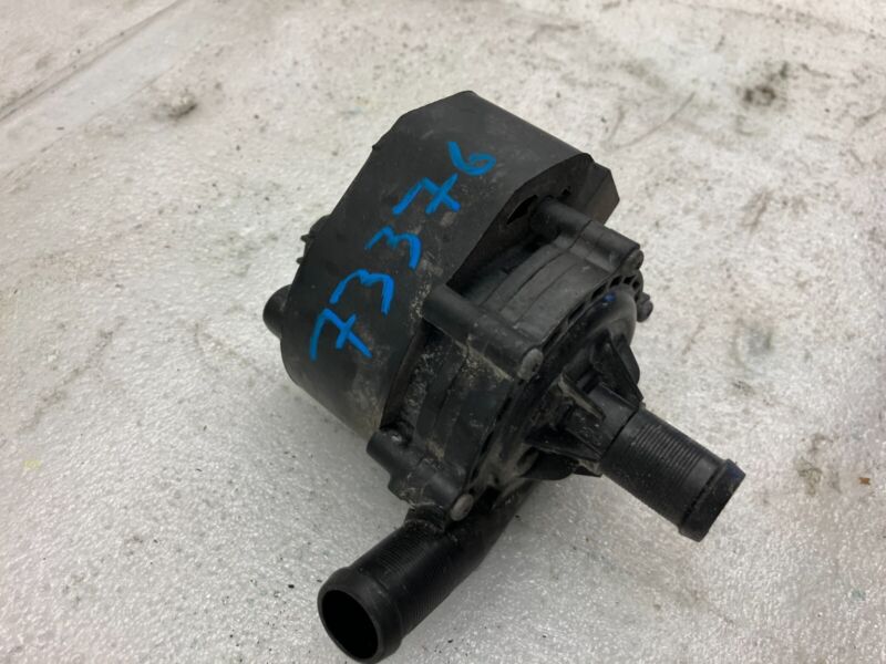 2016-2020 Tesla Model S X Cooling System Auxiliary Water Coolant Pump FWD Assy