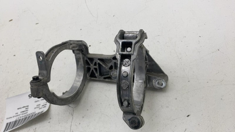 32208553 ⭕ 2021-2023 Polestar 2 Coolant Water Pump Holder Support Bracket Mount 32208553