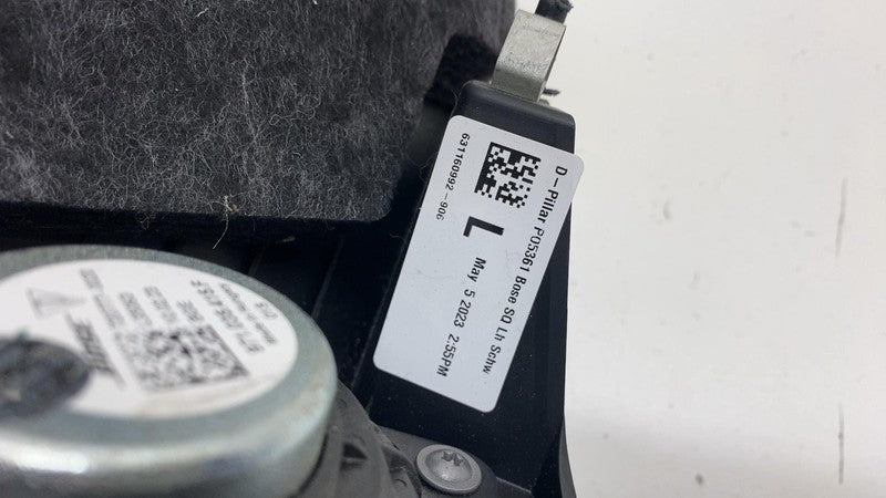 9Y3.867.245 ⭕ 2019-2024 Porsche Cayenne Rear Left Quarter D-Pillar Trim w/ Speaker 9Y3867245