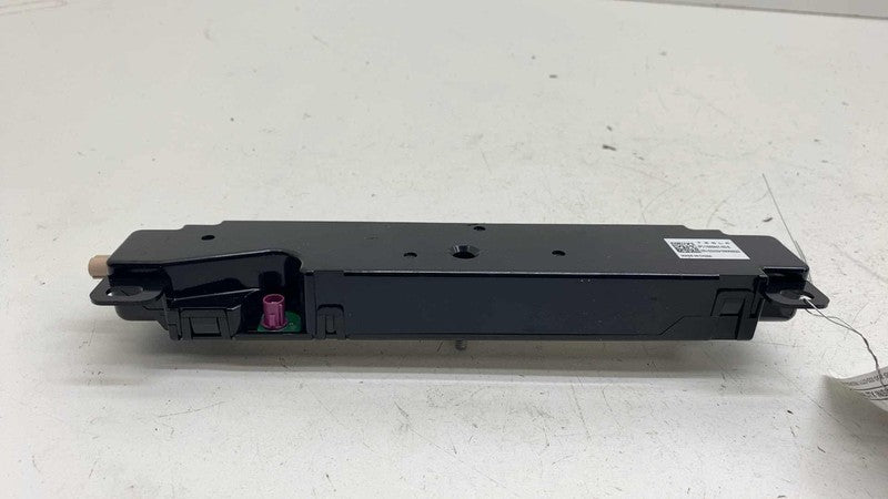 ⭕ 2017-2023 Tesla Model 3 M3 WiFi Bluetooth Antenna Control Module 158