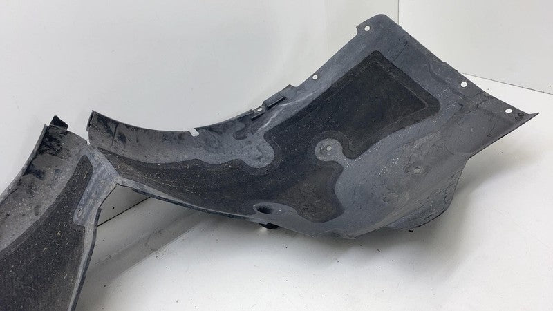 1081582-00-D ⭕ 18-23 Tesla Model 3 Front Right Wheel Fender Liner Splash Shield 1081582-00-D