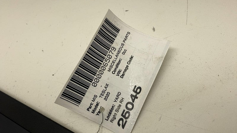 ⭕ 16-20 Model X Rear Right Side Door Sill Scuff Plate Trim Cover RH 11